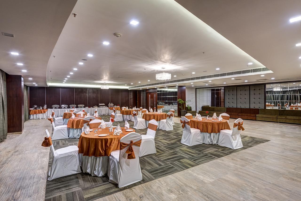 The Fern Residency Galaxy Mall Burnpur Exterior foto